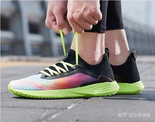 李宁跑鞋爆料视频大全,视频大全揭秘设计亮点与性能表现
